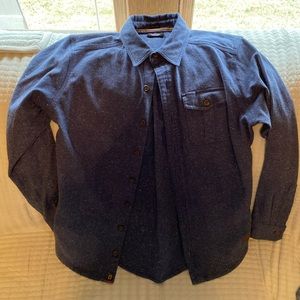 Sherpa adventure gear long sleeve button down